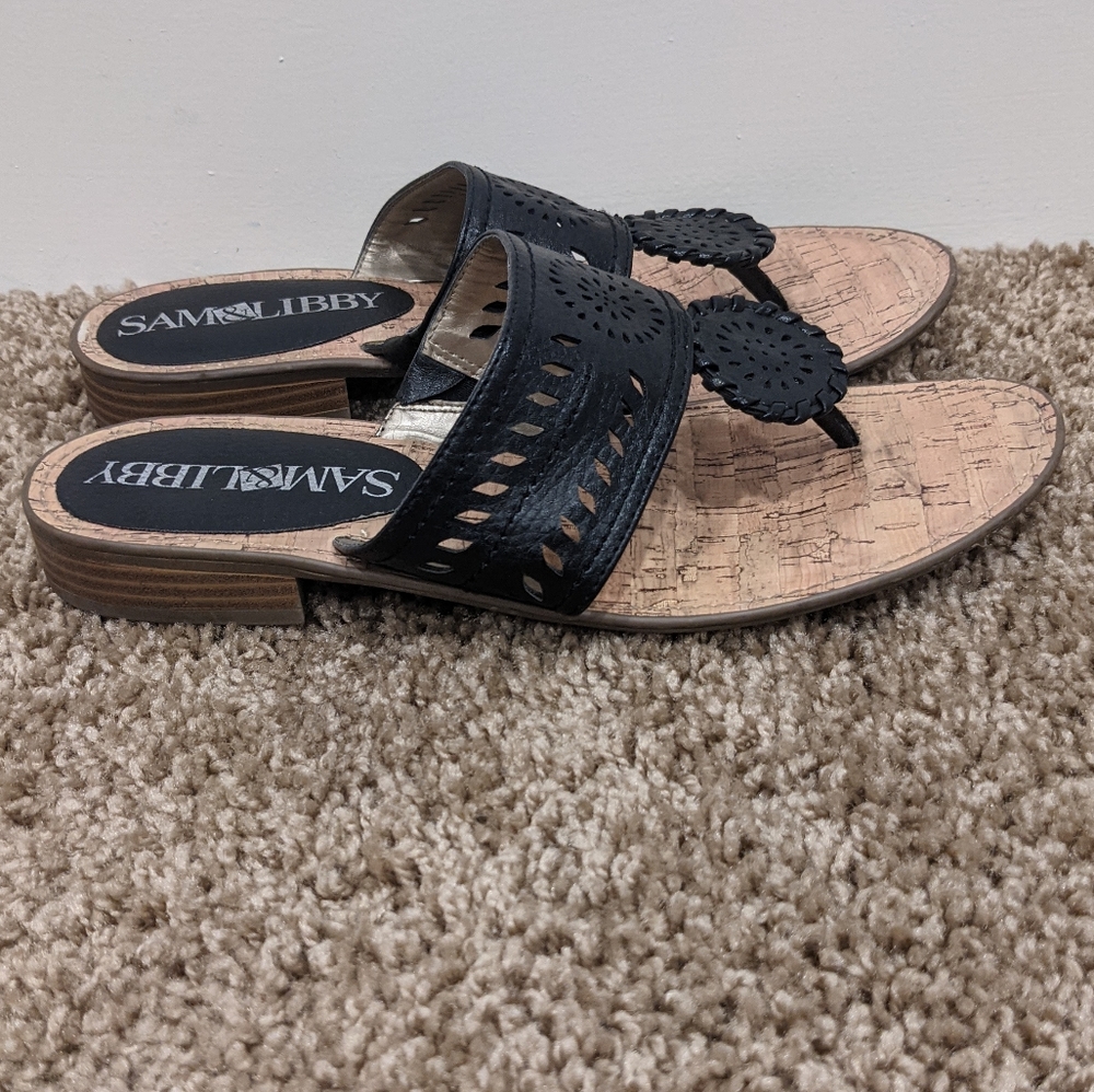🌻BLACK SIZE 8 SANDALS